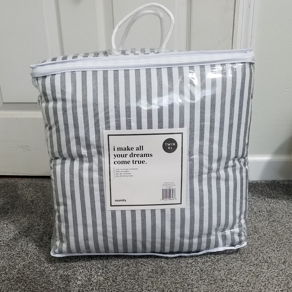 Twin XL Comforter